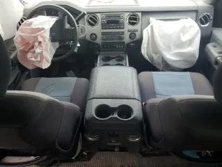 2016 Ford F-350 Lariat z VIN 1FT8W3DT5GEC60432, wystawiony jako Copart lot #64074715 z przebiegiem Nie podano mil oraz Szkoda całkowita • Salvage title. Historia ofert i sprzedaży dostępna na DreamBid. Obrazek 8.