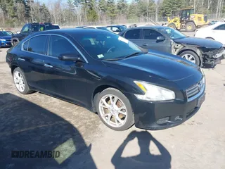 2013 Nissan Maxima S with VIN 1N4AA5AP3DC803325, listed as a IAAI auction lot 41836060 with 164,243 mi miles and . Bid and sale history available at DreamBid. Image 1.