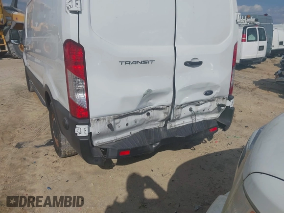 2019 Ford Transit z VIN 1FTYR2YM5KKA41176, wystawiony jako IAAI lot #41594906 z przebiegiem 76 637 mil mil oraz . Historia ofert i sprzedaży dostępna na DreamBid. Obrazek 6.