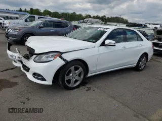 2015 Mercedes-Benz E 350 Luxury z VIN WDDHF8JB6FB100431, wystawiony jako Copart lot #56110925 z przebiegiem 106 653 mil mil oraz Szkoda całkowita • Salvage title. Historia ofert i sprzedaży dostępna na DreamBid. Obrazek 1.