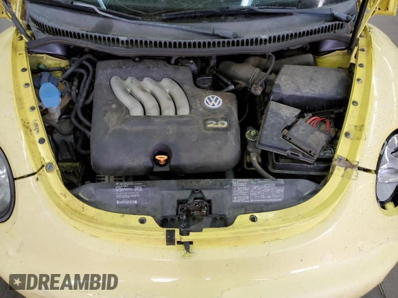 2001 Volkswagen Beetle GLS z VIN 3VWCS21C41M417502, wystawiony jako Copart lot #43071515 z przebiegiem 169 634 mil mil oraz Szkoda całkowita • Salvage title. Historia ofert i sprzedaży dostępna na DreamBid. Obrazek 11.