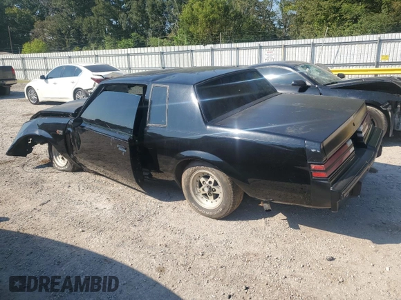 1984 Buick Regal with VIN 1G4AK4794EH481806, listed as a Copart auction lot 75468914 with 388,269 mi miles and Salvage Title. Bid and sale history available at DreamBid. Image 2.