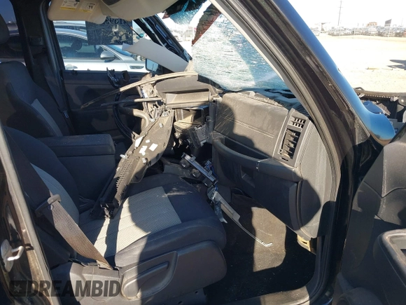 2010 Jeep Liberty Sport with VIN 1J4PP2GK3AW110725, listed as a IAAI auction lot 41695368 with Not Provided miles and . Bid and sale history available at DreamBid. Image 5.