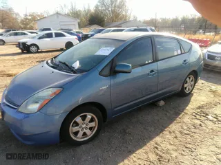 2006 Toyota Prius with VIN JTDKB20U263139846, listed as a IAAI auction lot 41912021 with 201,355 mi miles. Bid and sale history available at carsss.com. Image 2.