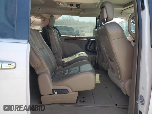 2016 Chrysler Town & Country Limited Platinum with VIN 2C4RC1GG7GR121101, listed as a Copart auction lot 50363845 with 95,022 mi miles and Salvage Title. Bid and sale history available at carsss.com. Image 11.