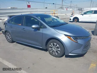 2022 Toyota Corolla Hybrid LE with VIN JTDEAMDE8N3003511, listed as a IAAI auction lot 41761177 with 1 mi miles. Bid and sale history available at carsss.com. Image 1.
