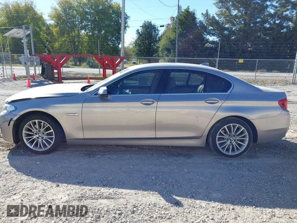 2014 BMW 5 Series 528i with VIN WBA5A5C53ED508239, listed as a IAAI auction lot 40631499 with Not Provided miles and . Bid and sale history available at DreamBid. Image 14.