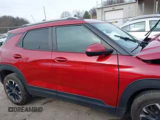 2021 Chevrolet TrailBlazer LT with VIN KL79MPS26MB065526, listed as a IAAI auction lot 40937877 with 14,789 mi miles. Bid and sale history available at carsss.com. Image 14.