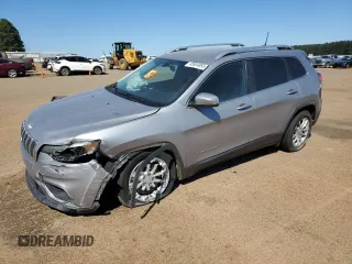 2019 Jeep Cherokee Latitude с VIN 1C4PJLCBXKD307603, выставлен на аукционе Copart как лот 49954055 с пробегом Не указан миль и Списание • Salvage title. История ставок и продаж доступна на DreamBid. Изображение 1.