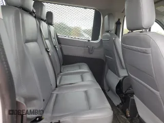 2019 Ford Transit Passenger XL z VIN 1FMZK1ZM4KKA40422, wystawiony jako Copart lot #79020804 z przebiegiem 207 637 mil mil oraz Czysty tytuł • Clean title. Historia ofert i sprzedaży dostępna na DreamBid. Obrazek 11.