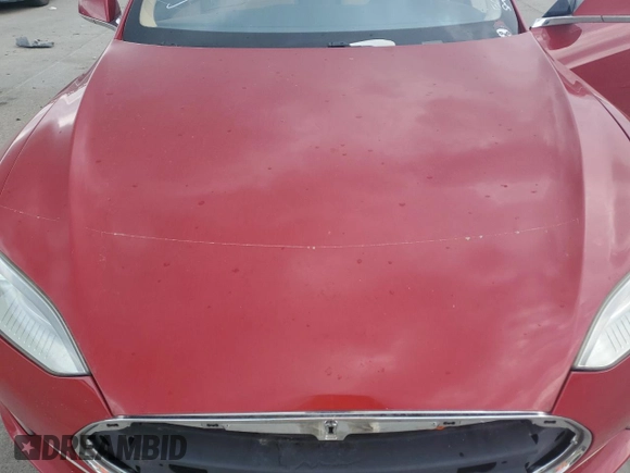 2013 Tesla Model S with VIN 5YJSA1AG7DFP12228, listed as a Copart auction lot 60040665 with 87,674 mi miles and Clean title. Bid and sale history available at DreamBid. Image 11.