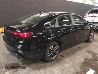 2024 Kia Forte LXS with VIN 3KPF24AD6RE745031, listed as a IAAI auction lot 41776118 with 18,093 mi miles and . Bid and sale history available at DreamBid. Image 4.