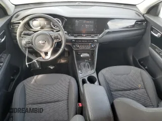 2021 Kia Niro LX with VIN KNDCB3LC2M5470747, listed as a Copart auction lot 45146245 with 34,190 mi miles and Salvage Title. Bid and sale history available at carsss.com. Image 8.