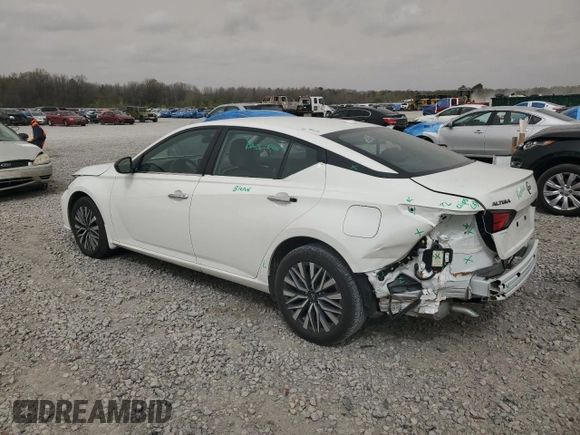 2024 Nissan Altima 2.5 SV with VIN 1N4BL4DW2RN417521, listed as a Copart auction lot 49870205 with 10,732 mi miles and Salvage Title. Bid and sale history available at carsss.com. Image 2.