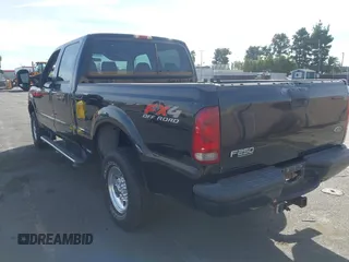 2004 Ford F-250 XL with VIN 1FTNW21S64EB78472, listed as a IAAI auction lot 41425254 with 223,826 mi miles and . Bid and sale history available at DreamBid. Image 3.