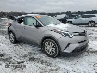 2019 Toyota C-HR XLE with VIN NMTKHMBX5KR076928, listed as a Copart auction lot 44742025 with Not Provided miles and Salvage Title. Bid and sale history available at DreamBid. Image 4.