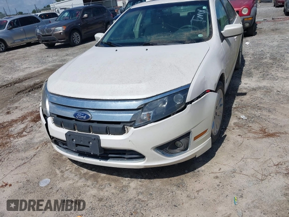 2010 Ford Fusion Hybrid with VIN 3FADP0L3XAR365084, listed as a IAAI auction lot 42521145 with 178,200 mi miles and . Bid and sale history available at DreamBid. Image 6.
