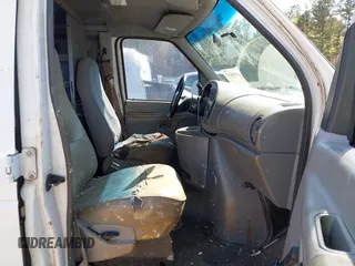 1998 Ford Econoline Cargo Recreational with VIN 1FTSS34L0WHB55702, listed as a IAAI auction lot 41876217 with 378,571 mi miles and . Bid and sale history available at carsss.com. Image 5.