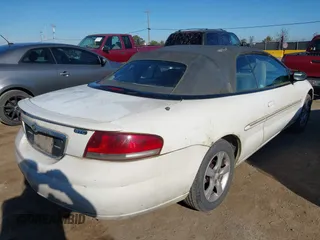 2005 Chrysler Sebring GTC with VIN 1C3EL75R55N613856, listed as a IAAI auction lot 41820747 with Not Provided miles and . Bid and sale history available at DreamBid. Image 4.