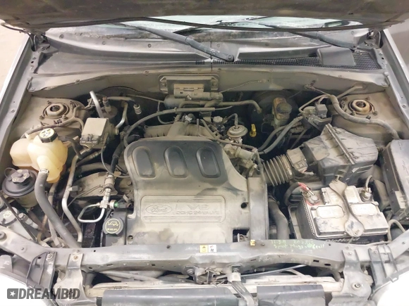 2004 Ford Escape XLT with VIN 1FMYU93174KA69760, listed as a IAAI auction lot 41725347 with 232,740 mi miles. Bid and sale history available at carsss.com. Image 10.