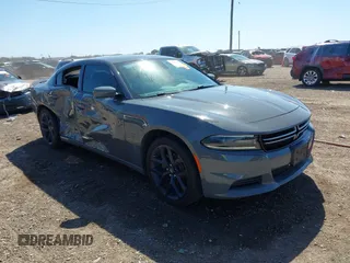 2017 Dodge Charger SE with VIN 2C3CDXBG6HH503726, listed as a IAAI auction lot 41663604 with 118,019 mi miles. Bid and sale history available at carsss.com. Image 1.