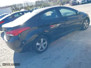 2013 Hyundai Elantra GLS with VIN 5NPDH4AE9DH276570, listed as a IAAI auction lot 41992039 with 133,465 mi miles. Bid and sale history available at carsss.com. Image 4.