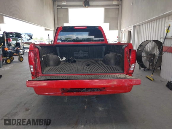 2005 Chevrolet Colorado LS Z85 z VIN 1GCCS146058256126, wystawiony jako IAAI lot #42363426 z przebiegiem 258 401 mil mil oraz . Historia ofert i sprzedaży dostępna na DreamBid. Obrazek 17.