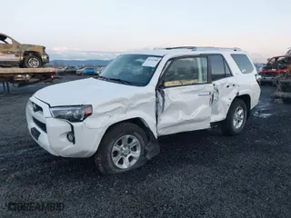 2016 Toyota 4Runner Limited with VIN JTEBU5JR1G5356540, listed as a IAAI auction lot 41141508 with 127,874 mi miles. Bid and sale history available at carsss.com. Image 2.