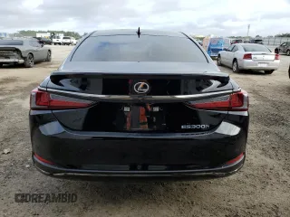 2024 Lexus ES 300h with VIN 58ABA1C15RU043954, listed as a Copart auction lot 44977915 with 9,880 mi miles and Salvage title. Bid and sale history available at DreamBid. Image 6.
