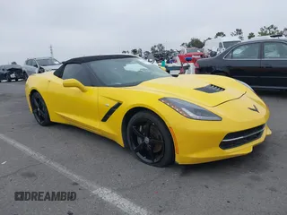 2014 Chevrolet Corvette 3LT z VIN 1G1YF3D74E5108425, wystawiony jako IAAI lot #42439639 z przebiegiem 108 382 mil mil oraz . Historia ofert i sprzedaży dostępna na DreamBid. Obrazek 1.