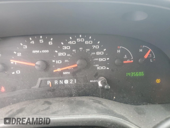 2008 Ford Econoline Passenger XL with VIN 1FBNE31L98DA53208, listed as a Copart auction lot 76157574 with 143,568 mi miles and Clean Title. Bid and sale history available at DreamBid. Image 9.