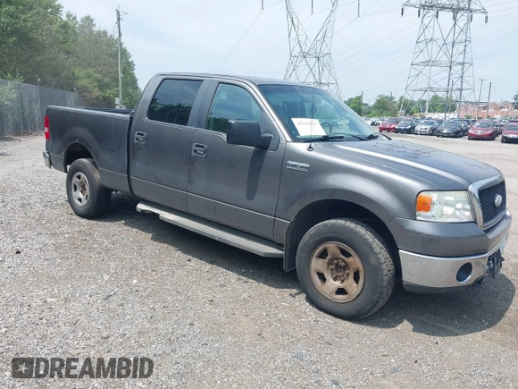 2008 Ford F-150 XLT z VIN 1FTPW14568FA02708, wystawiony jako IAAI lot #42619525 z przebiegiem 144 518 mil mil oraz . Historia ofert i sprzedaży dostępna na DreamBid. Obrazek 1.