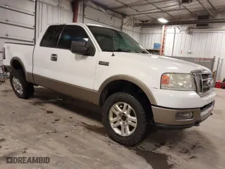 2004 Ford F-150 XLT with VIN 1FTPX145X4KD36982, listed as a IAAI auction lot 41828711 with 201,813 mi miles. Bid and sale history available at carsss.com. Image 1.