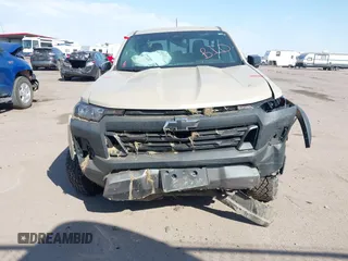 2023 Chevrolet Colorado 4WD Trail Boss with VIN 1GCPTEEK8P1203736, listed as a IAAI auction lot 40365480 with 15,968 mi miles. Bid and sale history available at carsss.com. Image 6.