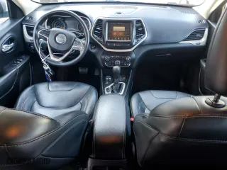 2015 Jeep Cherokee Limited with VIN 1C4PJMDS9FW719624, listed as a Copart auction lot 49385385 with 142,138 mi miles and Salvage Title. Bid and sale history available at carsss.com. Image 8.