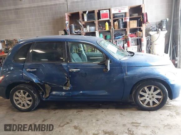 2009 Chrysler PT Cruiser Touring with VIN 3A8FY58969T589888, listed as a IAAI auction lot 41312791 with 133,184 mi miles. Bid and sale history available at carsss.com. Image 13.