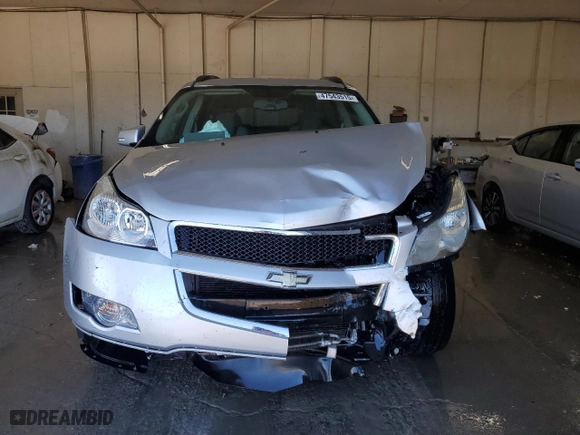 2010 Chevrolet Traverse LT w/1LT with VIN 1GNLRFED7AJ217050, listed as a Copart auction lot 47543515 with 172,150 mi miles and Salvage Title. Bid and sale history available at carsss.com. Image 5.