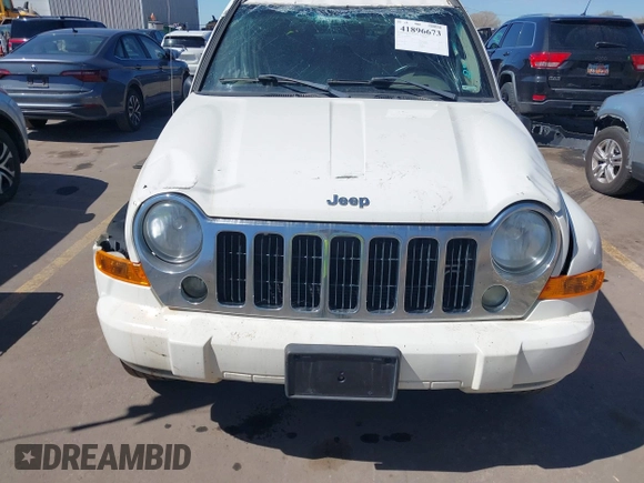 2006 Jeep Liberty Limited with VIN 1J4GL58KX6W180273, listed as a IAAI auction lot 41896673 with 146,404 mi miles. Bid and sale history available at carsss.com. Image 12.