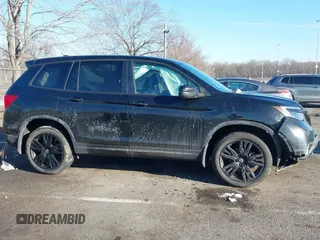 2021 Honda Passport Sport with VIN 5FNYF8H25MB030432, listed as a IAAI auction lot 41184469 with 44,315 mi miles and . Bid and sale history available at DreamBid. Image 13.