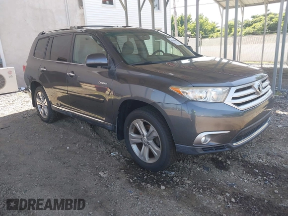2013 Toyota Highlander Limited with VIN 5TDDK3EH2DS272953, listed as a IAAI auction lot 42582802 with 144,482 mi miles and . Bid and sale history available at DreamBid. Image 1.