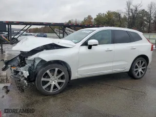 2021 Volvo XC60 Inscription with VIN YV4102RL5M1716130, listed as a Copart auction lot 45198265 with 0 mi miles and Salvage Title. Bid and sale history available at carsss.com. Image 1.