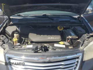 2014 Chrysler Town & Country Touring L 30th Anniversary with VIN 2C4RC1CG9ER341116, listed as a Copart auction lot 54783705 with 188,355 mi miles and Clean Title. Bid and sale history available at DreamBid. Image 12.