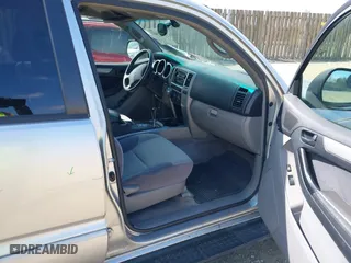 2005 Toyota 4Runner SR5 with VIN JTEBU14R750071095, listed as a IAAI auction lot 41803407 with 266,032 mi miles. Bid and sale history available at carsss.com. Image 5.
