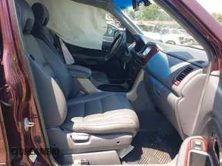 2007 Honda Pilot EX-L with VIN 2HKYF18527H510015, listed as a IAAI auction lot 42720416 with 155,685 mi miles and . Bid and sale history available at DreamBid. Image 5.