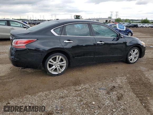 2013 Nissan Altima SV z VIN 1N4BL3AP8DN574762, wystawiony jako Copart lot #57657585 z przebiegiem 135 045 mil mil oraz Szkoda całkowita • Salvage title. Historia ofert i sprzedaży dostępna na DreamBid. Obrazek 3.