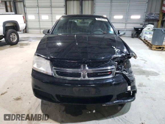 2014 Dodge Avenger SE z VIN 1C3CDZABXEN224381, wystawiony jako Copart lot #45732115 z przebiegiem 166 519 mil mil oraz Szkoda całkowita • Salvage title. Historia ofert i sprzedaży dostępna na DreamBid. Obrazek 5.