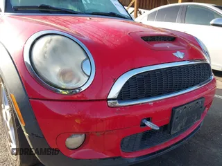2010 MINI Hardtop S with VIN WMWMF7C50ATZ69911, listed as a IAAI auction lot 41393076 with 94,891 mi miles and . Bid and sale history available at DreamBid. Image 6.