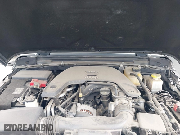 2020 Jeep Gladiator Sport S z VIN 1C6HJTAG4LL153441, wystawiony jako IAAI lot #42052329 z przebiegiem 34 660 mil mil oraz . Historia ofert i sprzedaży dostępna na DreamBid. Obrazek 10.