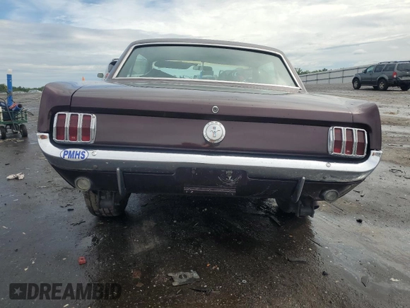 1965 Ford Mustang z VIN 5R07A205386, wystawiony jako Copart lot #63056335 z przebiegiem 80 491 mil mil oraz Szkoda całkowita • Salvage title. Historia ofert i sprzedaży dostępna na DreamBid. Obrazek 6.