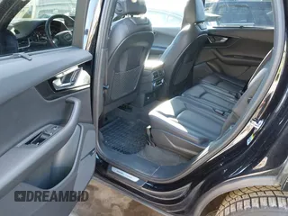 2019 Audi Q7 Prestige with VIN WA1VAAF70KD049749, listed as a IAAI auction lot 41553368 with 88,621 mi miles. Bid and sale history available at carsss.com. Image 8.